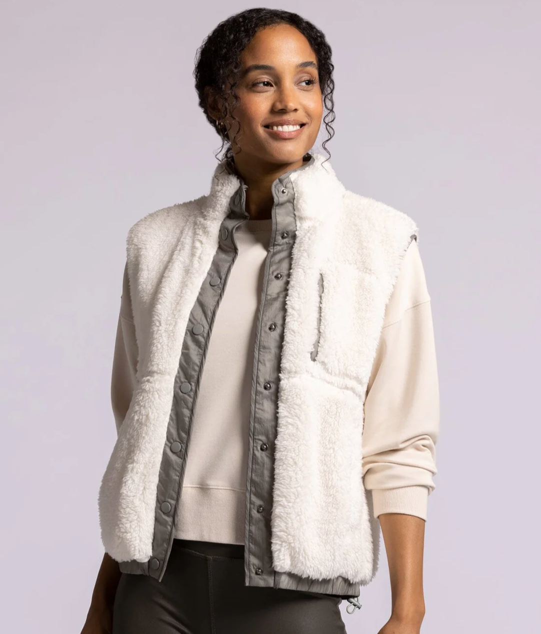 Skylar Sherpa Vest