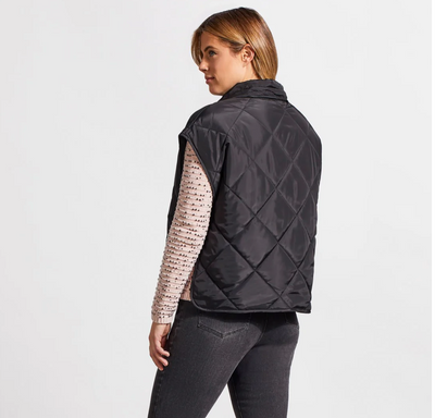 PACKABLE VEST WITH GROSGRAIN TRIM