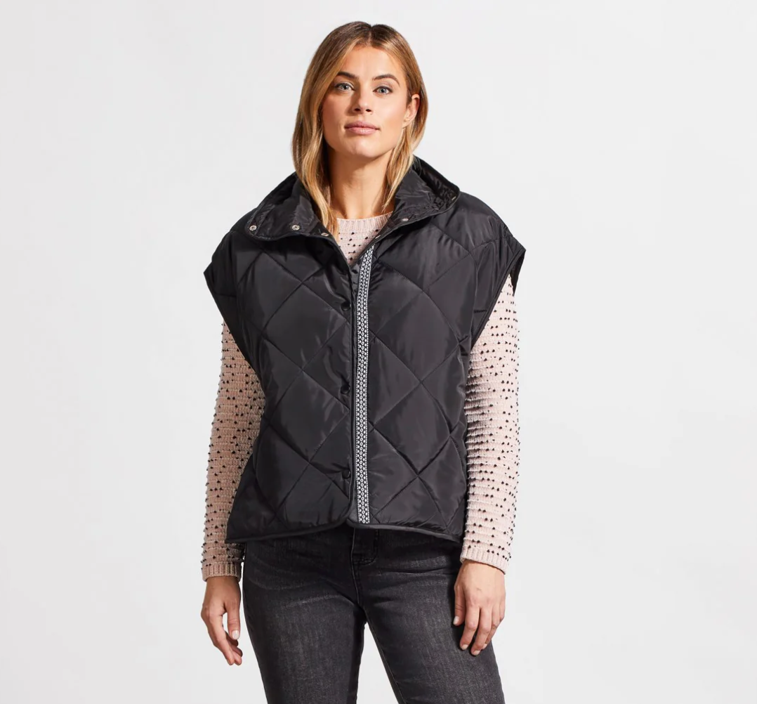 PACKABLE VEST WITH GROSGRAIN TRIM