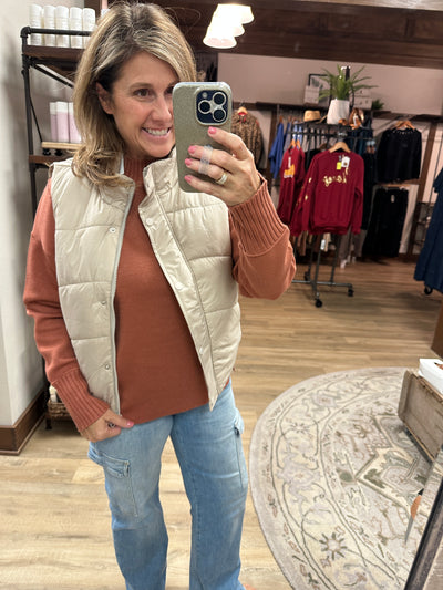 Puffer Polar Collar Vest-Beige