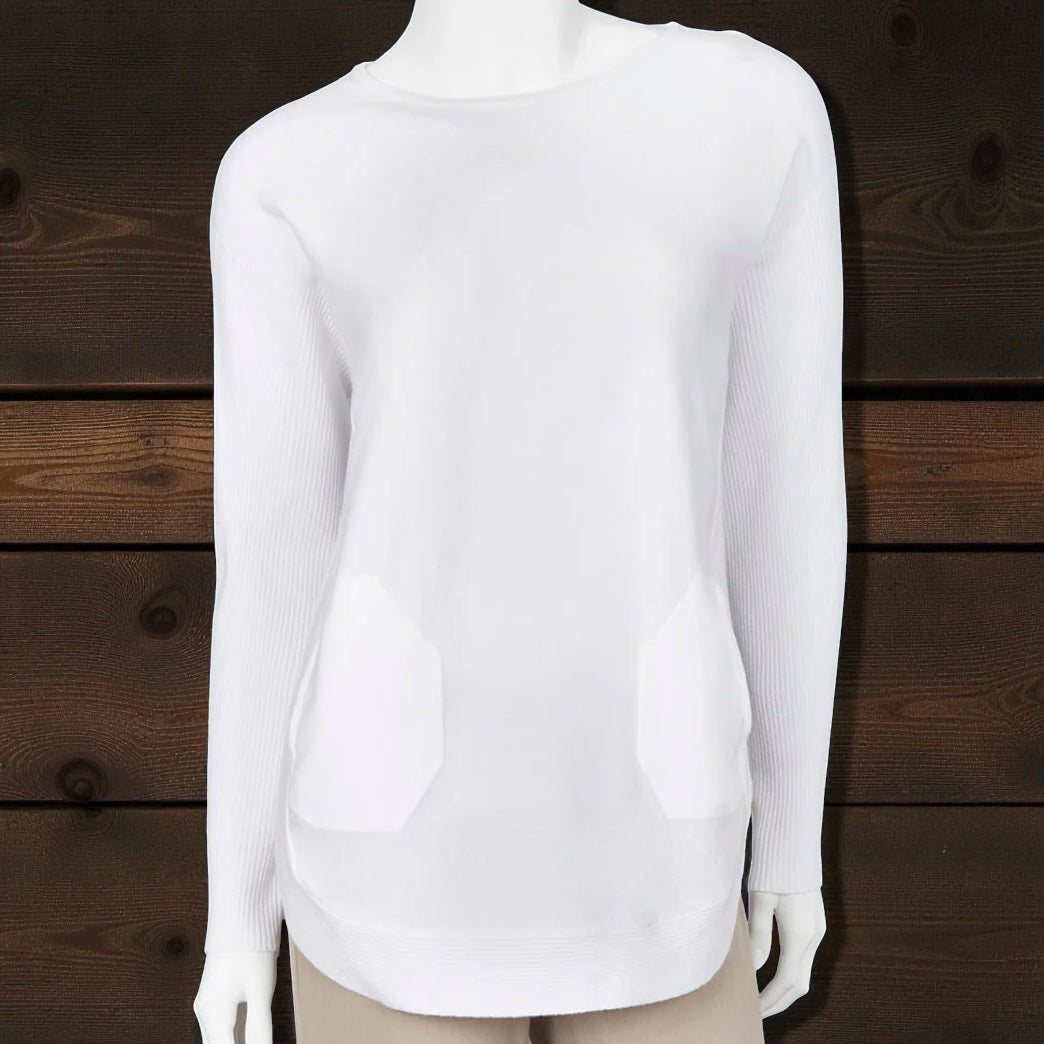 Lulu B White Round Hem sweater