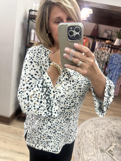 Multiples 3/4-Bell Sleeve Printed Top