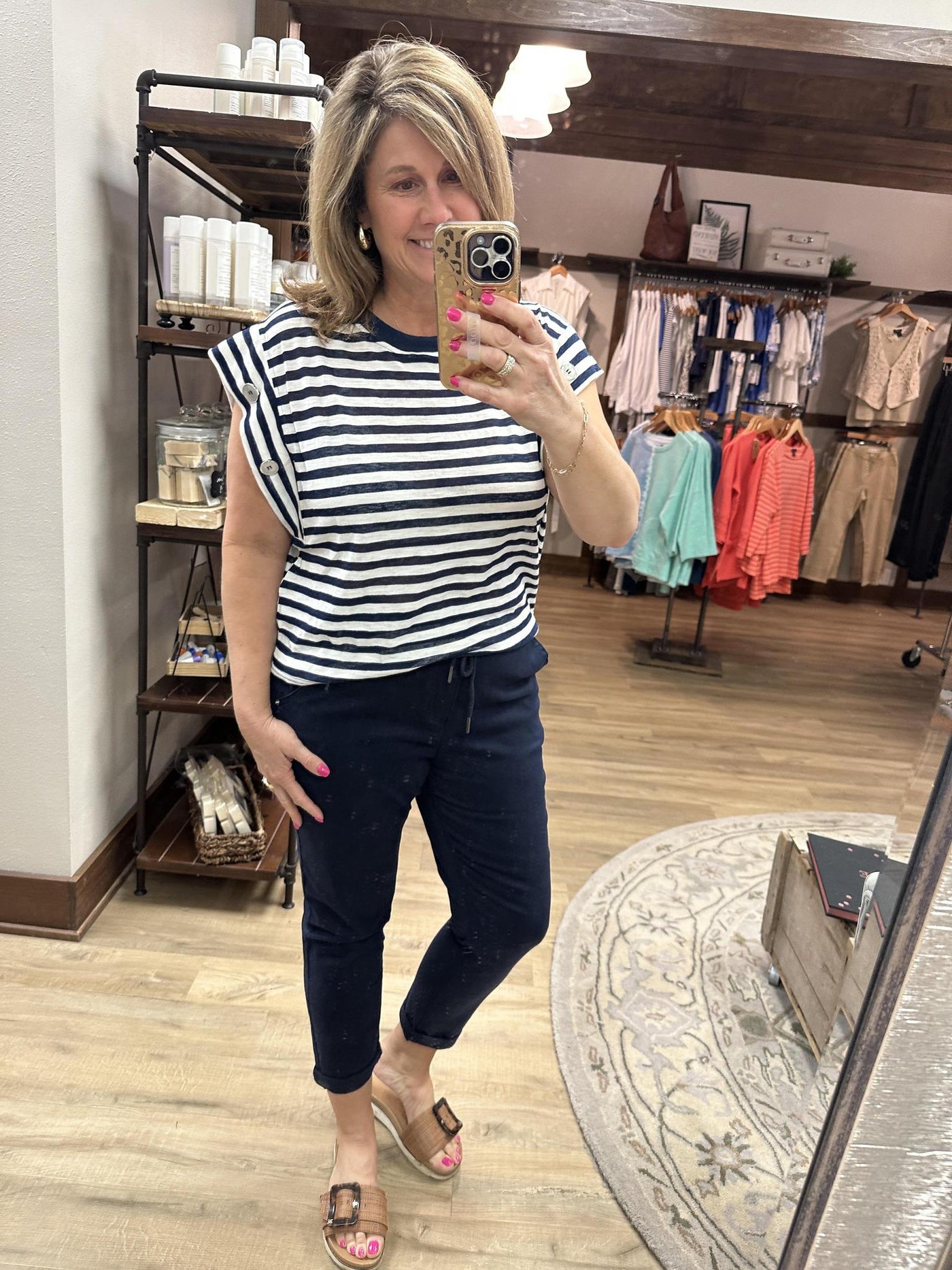 STRIPED SS BUTTON Detail TOP