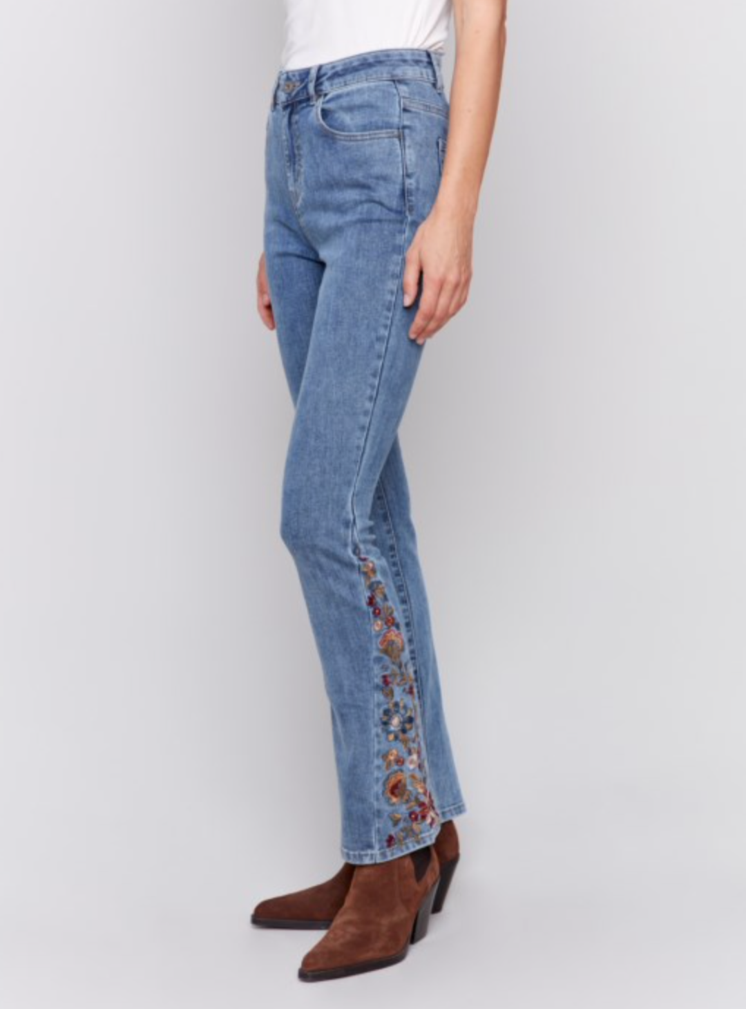 Charlie B Boot cut w/embroidery