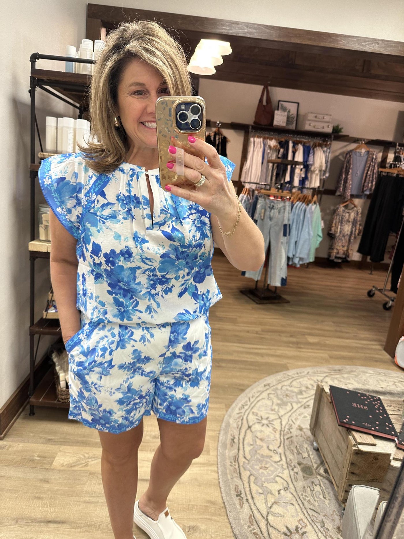 Short Sleeve Floral Blouse-CA